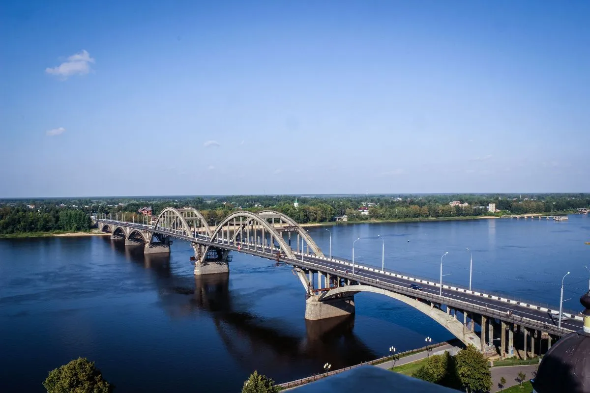 Мост казань м12. Мост казань м12. Займищенский мост через волгу. Мост через волгу м12. Климовский мост самара.