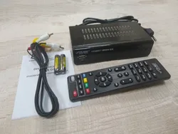 DVS-T2+C HOBBIT IRON GX: Приемник цифровой эфирный DVB-T/T2/C + UNIVERSAL RCU