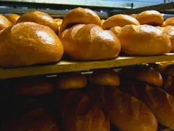 Завод «Русьхлеб» не платит работникам зарплату и приостановил выпуск хлеба