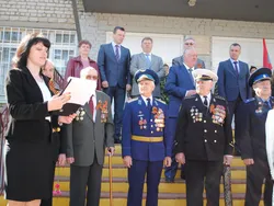 Рыбинской школе № 20 присвоено имя П.И. Батова