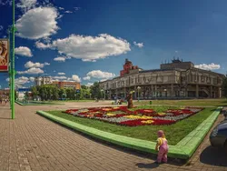 ТЮЗ и театр кукол в Ярославле временно закрыты судебными приставами