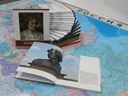 "Знаменитые земляки. Ерошенко" — это издание особое. И это событие".