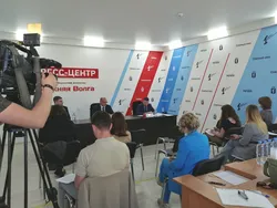 Ярославским журналистам рассказали, как мошенники похищают денежные средства с банковских счетов