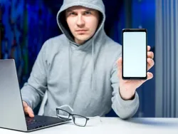 Кибермошенники убеждают ярославцев звонить им