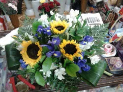 Цветы, павильон