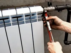 Замена радиаторов (батарей) отопления