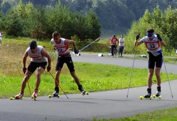 Прокофьев Александр и Харзина Елена побеждают в Открытом чемпионате Ярославской области по лыжероллерам и кроссу