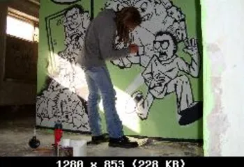 Альтернативный ремонт подъезда в рамках фестиваля «Архитектура движения»