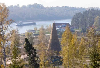 В Демино построена самая большая поленница в мире