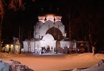 Ярославские энергетики подарили свет Успенскому кафедральному собору