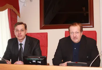 Доверенными лицами Владимира Путина стали ректор и рабочий