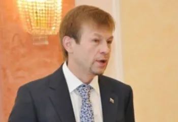 Мэр Ярославля ждет решения губернатора по возврату городу 240 млн. рублей