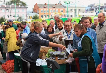 В центре Ярославля открылась ярмарка «Покупай ярославское»