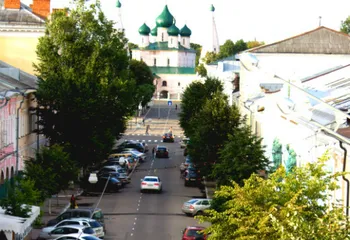 Власти определились с точным списком мест платных парковок в центре Ярославля