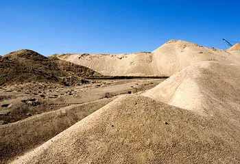 В Ростовском районе разработчики карьера и жители «не поделили» дорогу