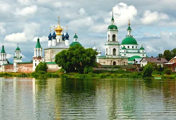 В Ростове Великом жители остались без купания на водоёмах