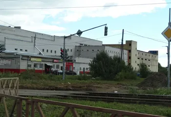 Власти Ярославля все-таки отключили «светофор на пустыре»