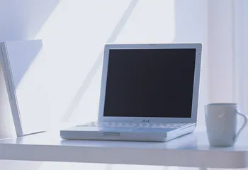 В Ярославле пенсионеры соревновались в компьютерной грамотности