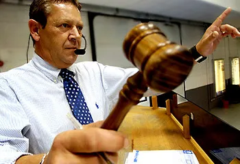 Ярославль заработал почти 60 миллионов в 2015-м от продажи рекламных щитов