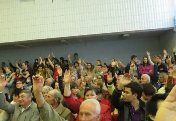 Более 500 ярославцев не дали застроить Павловскую Рощу