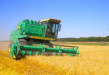 В Ярославской области стартовала уборка зерновых