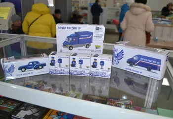 Почта России начала продажу 3D-пазлов, машинок-конструкторов и игрушечных почтальонов