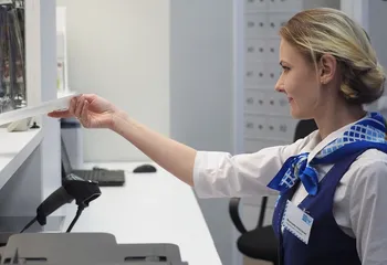 Ярославский филиал Почты России напоминает о правилах оформления почтового отправления при подаче документов в вуз