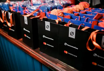 Промсвязьбанк и Mastercard пригласили своих клиентов в театр