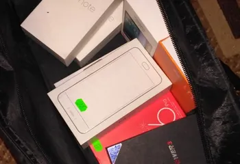 Почта России задержала банду, воровавшую мобильные телефоны из посылок