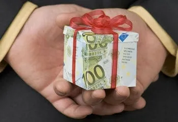 О запрете дарить и получать подарки