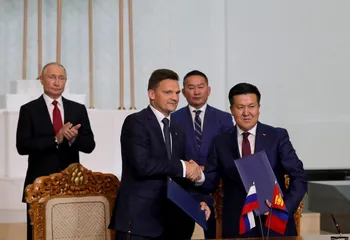 Почта России и Почта Монголии подписали соглашение о сотрудничестве в рамках визита Президента РФ Владимира Путина в Монголию