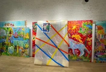 Почта России доставит самую большую открытку в резиденцию Деда Мороза