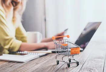 «Почта России» поможет онлайн-торговле Об этом сообщает "Рамблер"