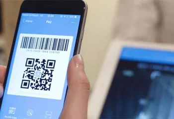 ПСБ реализовал сервис мгновенного возврата денежных средств за покупку, которая была оплачена через QR-код в системе быстрых пла