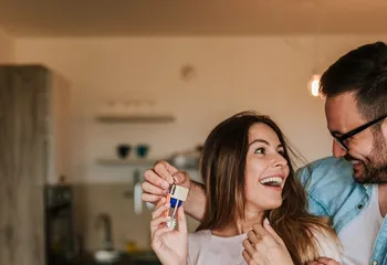 Как подарить недвижимость: советы Кадастровой палаты