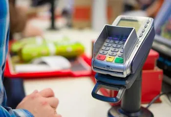 "МИР" к оплате будут принимать и в небольших ярославских магазинах