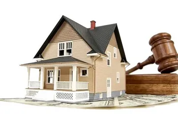 Нужно ли обращаться за регистрацией права собственности на недвижимость, если оно признано судом?