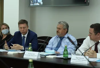 Состоялась встреча властей и бизнеса региона с представителями руководства Банка России