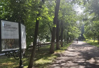 На бульваре им. Свердлова открыта уличная экспозиция "Александр Невский. Во имя святого князя"