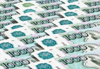 А финпирмиды возводятся вновь и вновь...