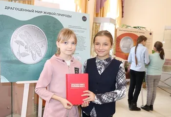 Посетителей Дома культуры в Гаврилов-Яме ждет «Драгоценный мир живой природы»