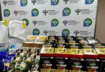 Большие сердца Росреестра: Ярославский Росреестр передал сухое молоко и каши «Вкусняшкам от девчат-76»