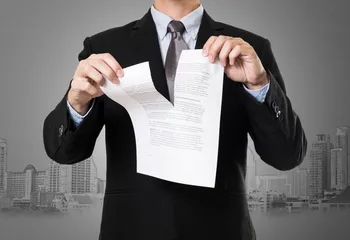 Подрядчика могли включить в РНП за контракт 2019 года. Претензий по исполнению контракта к подрядчику не имелось