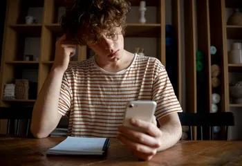 Ярославцы смогут подключить сервис «второй руки» для защиты от мошенников