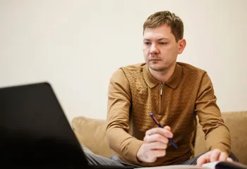 Как вернуть деньги за навязанные в микрофинансовых организациях услуги?