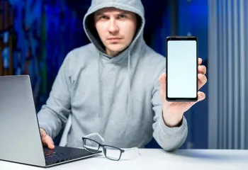 Кибермошенники убеждают ярославцев звонить им