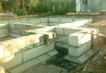 ФУНДАМЕНТ ИЗ БЛОКОВ ФБС