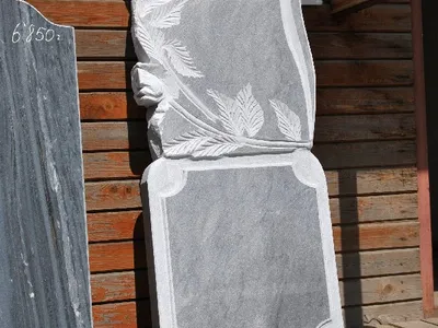 Памятники из гранита и мрамора