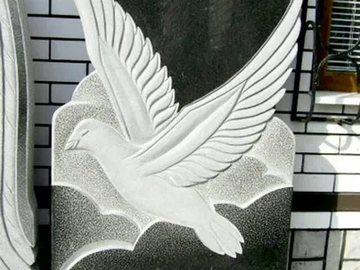 Памятники из гранита и мрамора