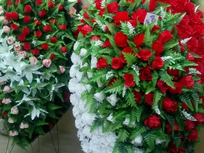 Венок ритуальный "Ладья" ЭлитВенок ритуальный "Ладья" 110см